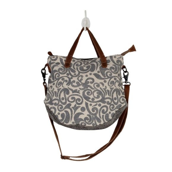 Myra Playful upcycled canvas crossbody with leather and hairon - Picture 4 of 5